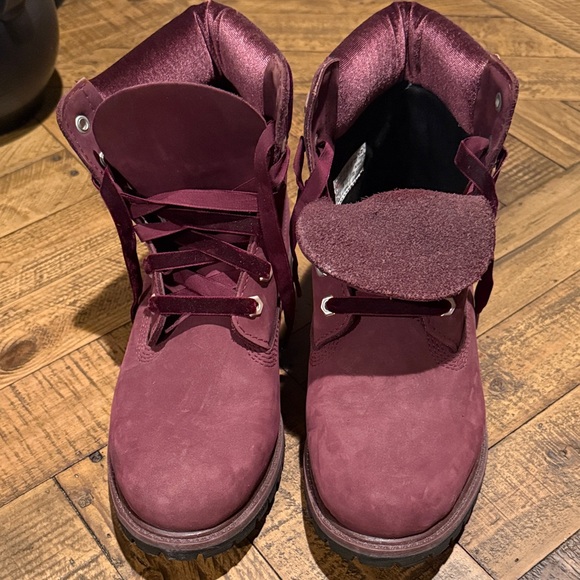 Timberland Women's Deep Red Combat Boots - Picture 2 of 8